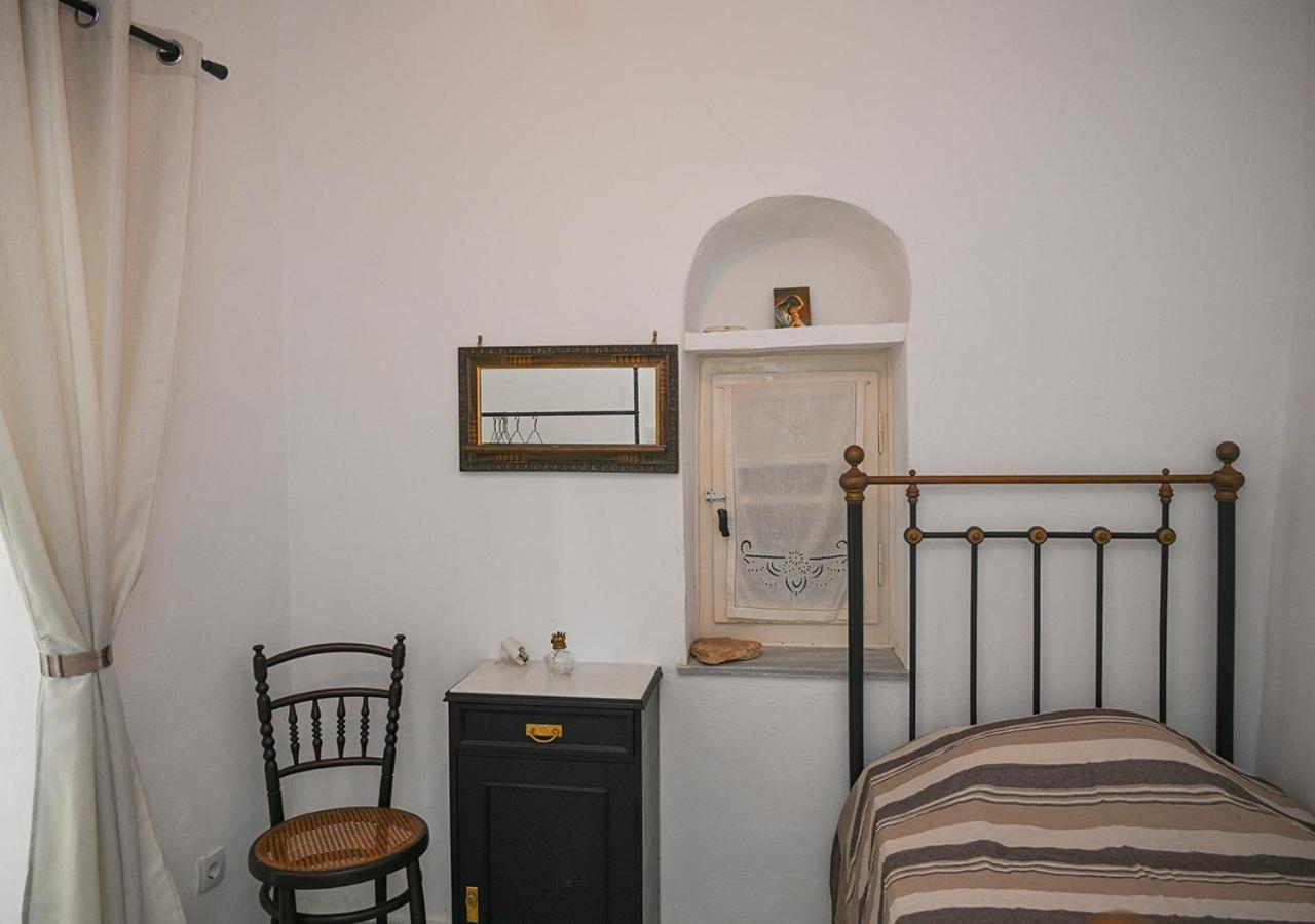 Josephine'S Kardiani House Villa Ngoại thất bức ảnh
